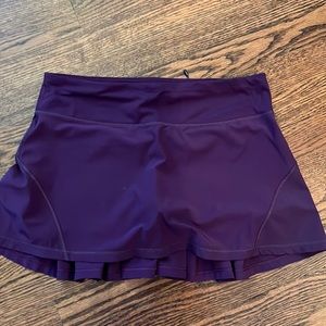 Lululemon tennis skirt, size 6